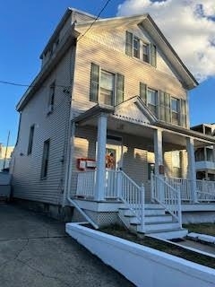 exterior space featuring a porch