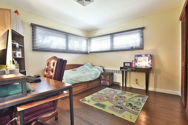 87 Stony Ridge Dr, Hillsdale, NJ 07642 - bedroom featuring radiator, visible vents, wood finished floors, and baseboards