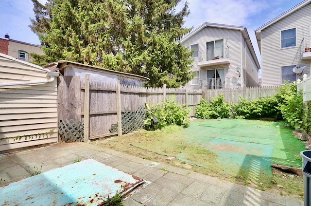 400 67th St, West New York, NJ 07093 - fenced backyard with a patio