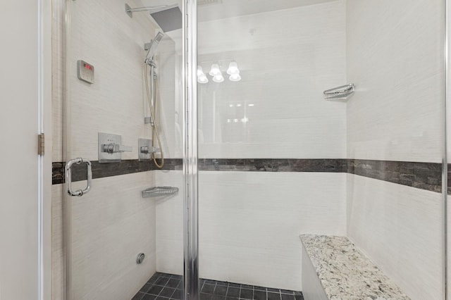 full bathroom featuring a stall shower