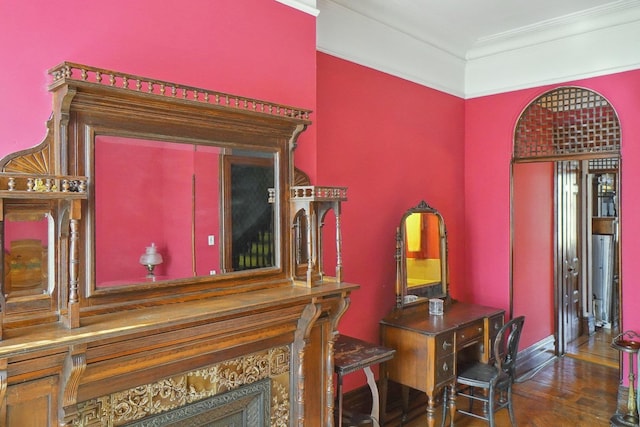 details with crown molding and wood finished floors