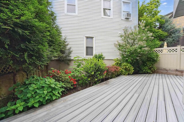 26 Hudson Ter, Edgewater, NJ 07020