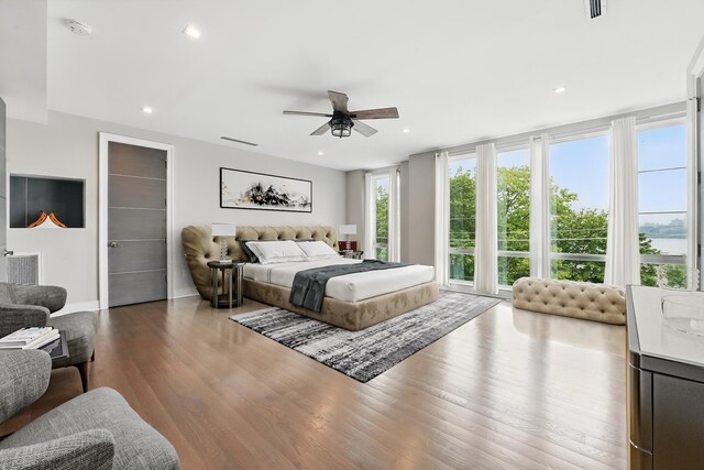 26 Hudson Ter, Edgewater, NJ 07020