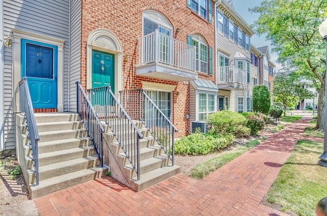 18 Dogwood St, Jersey City, NJ 07305 - photo 1