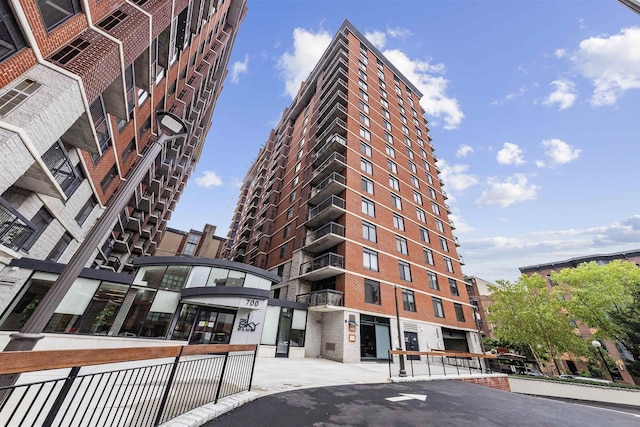 700 1st St Unit 14F, Hoboken, NJ 07030 - photo 29