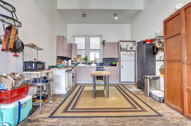 96 Terrace Ave, Jersey City, NJ 07307 - photo 17
