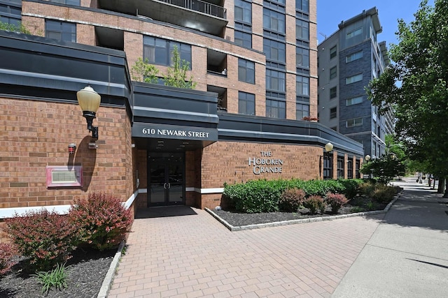 610 Newark St Unit 4A, Hoboken, NJ 07030 - view of apartment building / complex