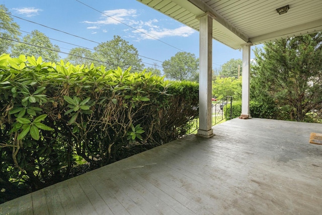 47 Darling Ave, Bloomfield, NJ 07003 - view of covered porch