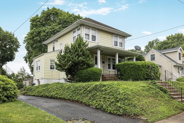 47 Darling Ave, Bloomfield, NJ 07003 - american foursquare style home featuring a porch