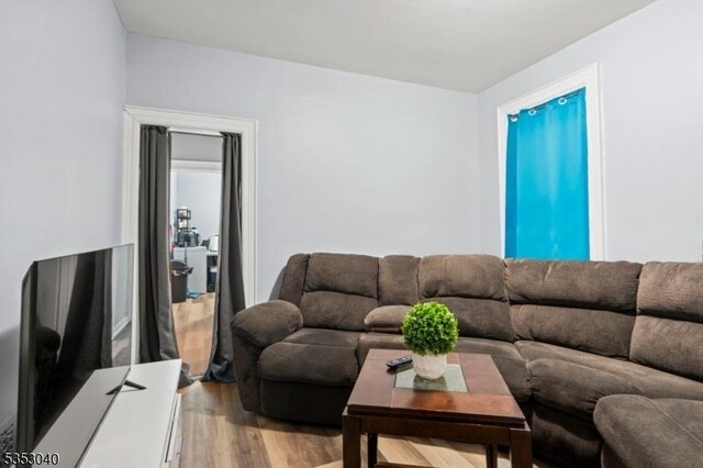 110 Randolph Ave, Jersey City, NJ 07305 - photo 12