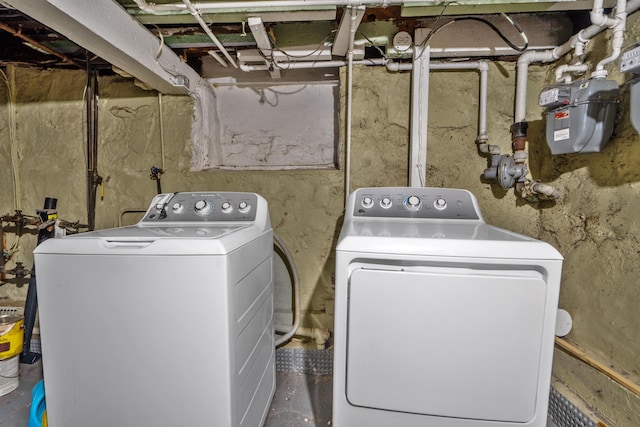 6910 Jackson St, Guttenberg, NJ 07093 - washroom featuring washer and dryer