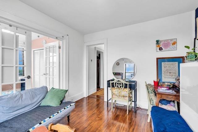 6414 Park Ave Unit 14, West New York, NJ 07093 - living area with wood finished floors and baseboards