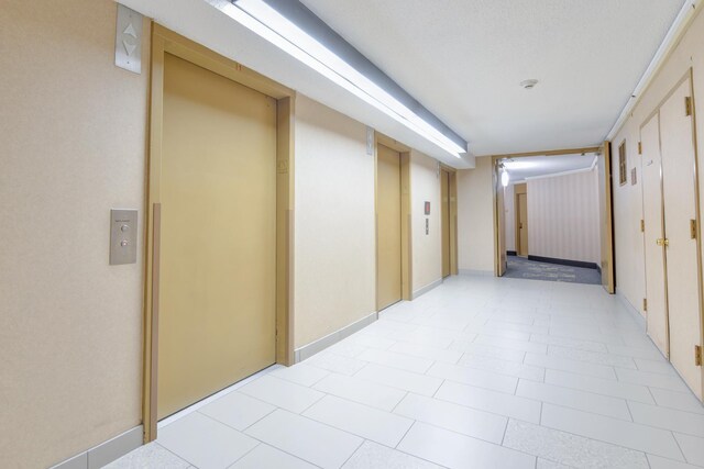 1011 Harmon Cv Unit 1011, Secaucus, NJ 07094 - hallway with elevator