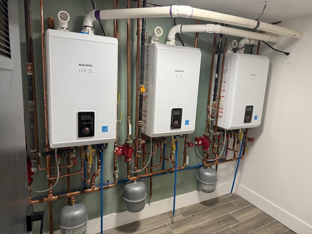 530 45th St, Union City, NJ 07087 - utility room with water heater