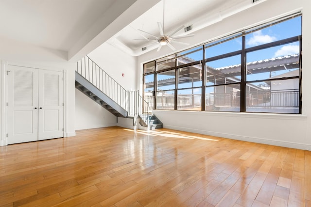 Listing photo 2 for 300 Communipaw Ave Unit 219, Jersey City NJ 07304