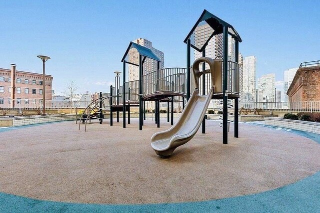 88 Morgan St Unit 2206, Jersey City, NJ 07302 - view of communal playground