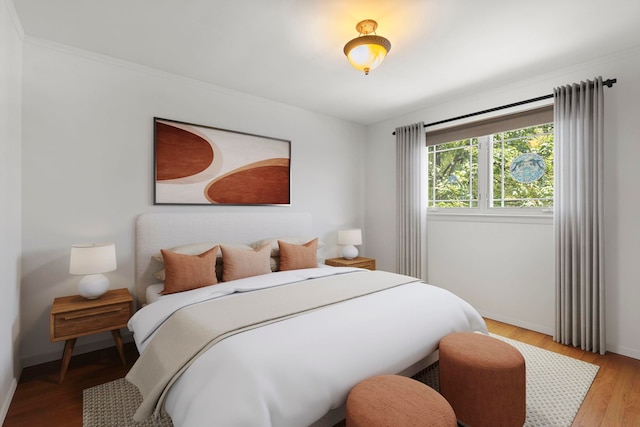 5 Bonn Pl, Weehawken, NJ 07086 - bedroom with light wood-style flooring and baseboards