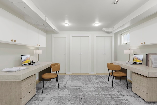 5 Bonn Pl, Weehawken, NJ 07086 - office space with built in study area