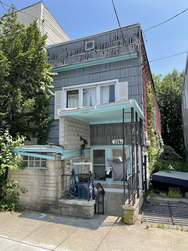 226 Freeman Ave, Jersey City, NJ 07306 - view of building exterior