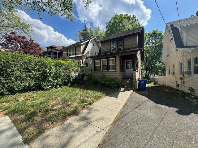 173 W Newell Ave, Rutherford, NJ 07070 - view of front of property featuring a shingled roof