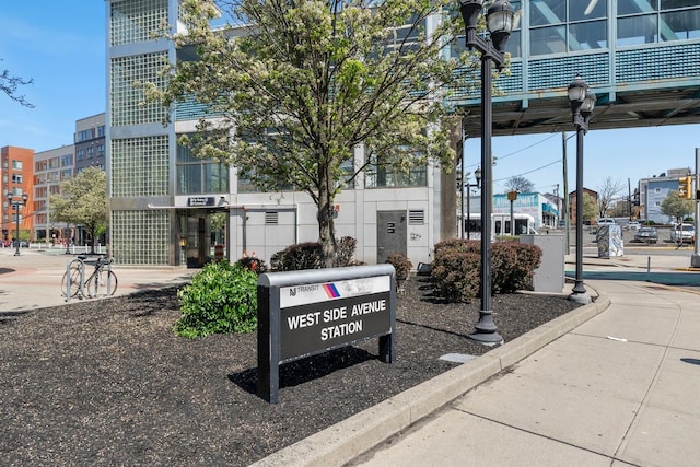 249 Bergen Ave Unit 101, Jersey City, NJ 07305