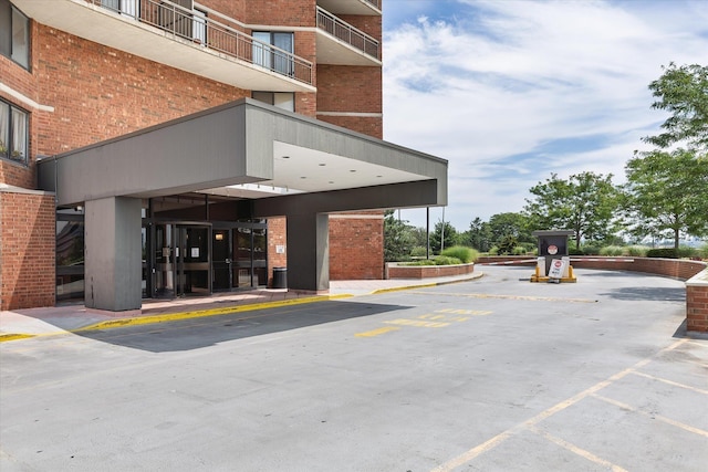 401 Harmon Cv, Secaucus, NJ 07094 - view of property with uncovered parking