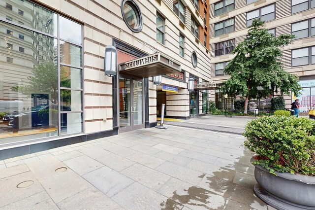 102 Christopher Columbus Dr Unit 304, Jersey City, NJ 07302 - photo 25