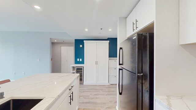 102 Christopher Columbus Dr Unit 304, Jersey City, NJ 07302 - photo 2