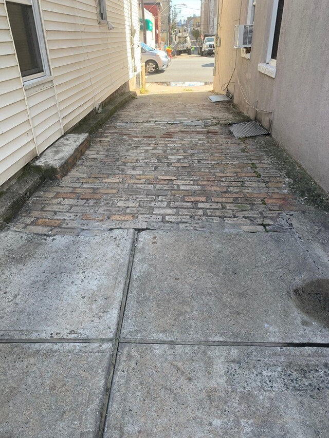 5843 Kennedy Blvd, North Bergen, NJ 07047 - view of patio / terrace