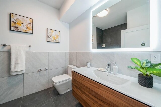 160 Brunswick St Unit 204, Jersey City, NJ 07302