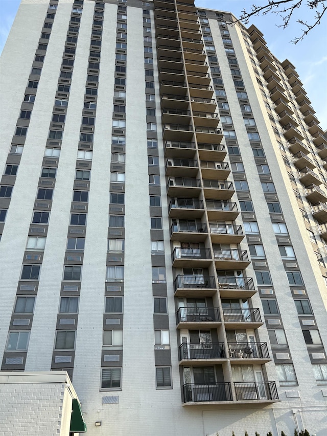 100 Manhattan Ave Unit 1104, Union City, NJ 07087