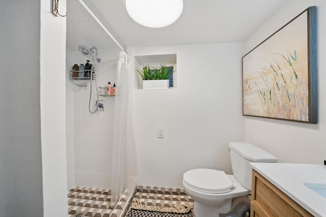 152 W 30th St, Bayonne, NJ 07002 - bathroom featuring a stall shower, toilet, and vanity