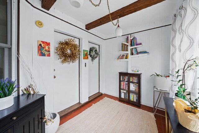 152 W 30th St, Bayonne, NJ 07002 - entryway with beam ceiling