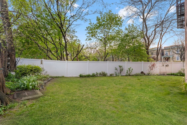 11 Cuneo Pl Unit D, Jersey City, NJ 07307 - view of yard featuring a garden