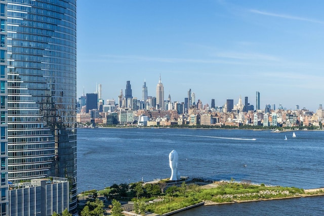 20 Newport Pkwy Unit 2008, Jersey City, NJ 07310 - skyline view featuring a large body of water