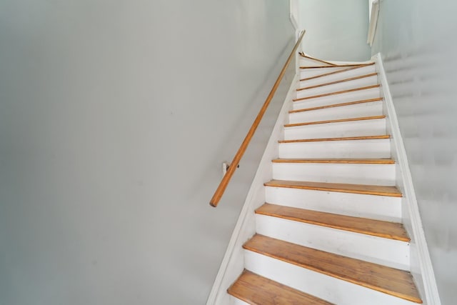 92 Warner Ave, Jersey City, NJ 07305 - photo 19