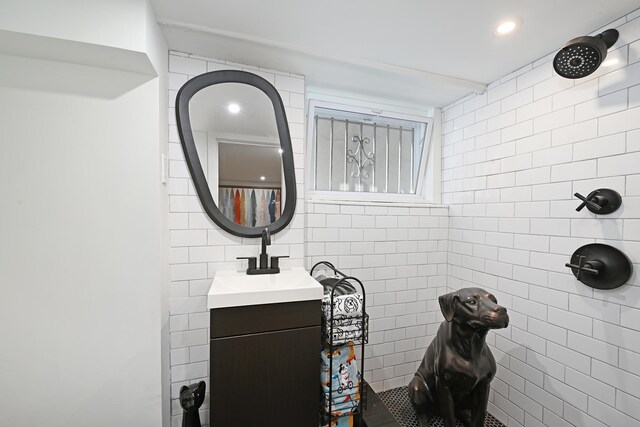 372 Webster Ave, Jersey City, NJ 07307 - full bath featuring tiled shower, vanity, and recessed lighting