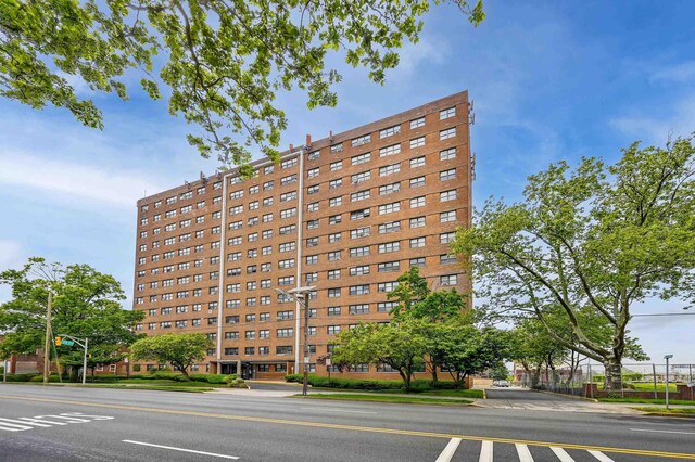 1225 Kennedy Blvd Unit 12J, Bayonne, NJ 07002 - photo 30