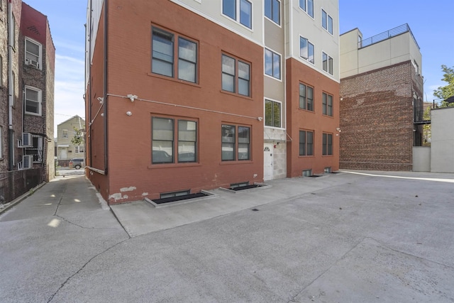 936 Pavonia Ave # 3A, Jersey City, NJ 07306 - view of building exterior
