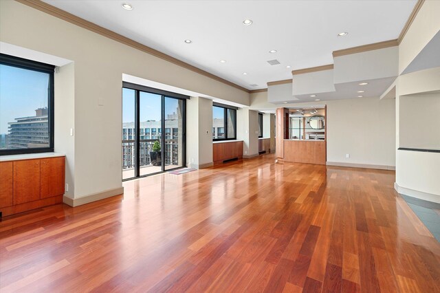 200 Old Palisade Rd Ph 4/5, Fort Lee, NJ 07024 - unfurnished living room with crown molding, light wood-style flooring, and recessed lighting