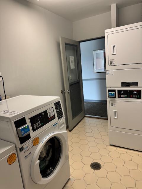8915 Bergenwood Ave Unit 20, North Bergen, NJ 07047 - photo 31
