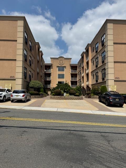 8915 Bergenwood Ave Unit 20, North Bergen, NJ 07047 - photo 1