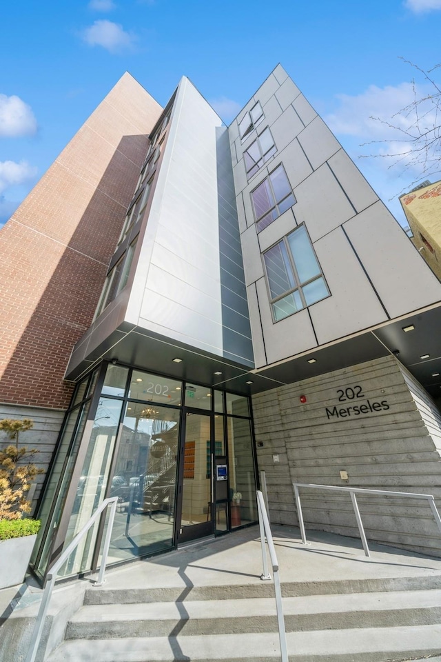 202 Merseles St Unit 503, Jersey City, NJ 07302 - view of building exterior