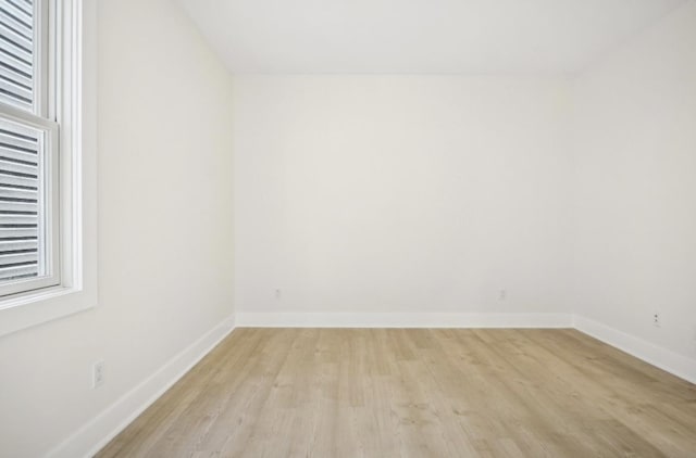 107 Laidlaw Ave Unit 2, Jersey City, NJ 07306 - empty room with light wood-type flooring and baseboards