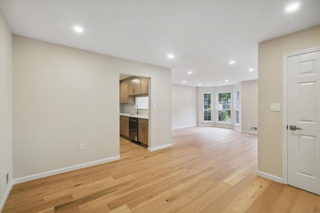 86 Cottonwood St, Jersey City, NJ 07305 - photo 4