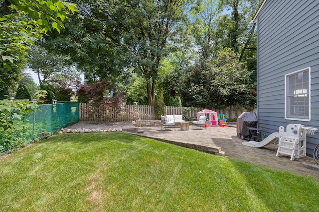 11 Dean Ct, Rutherford, NJ 07070 - fenced backyard featuring a patio area and outdoor lounge area