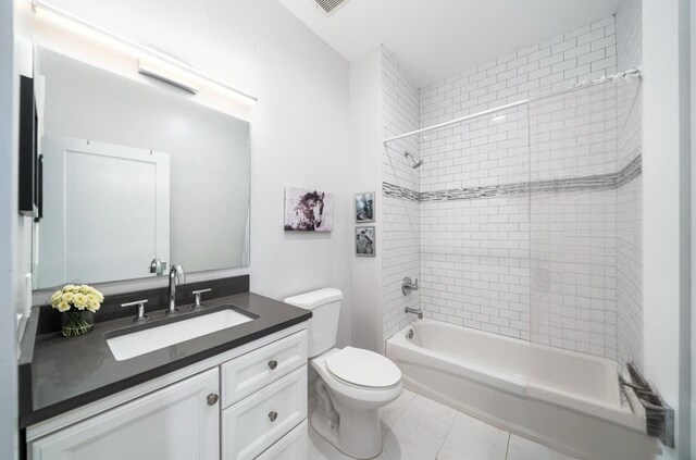 126 Delaware Ave Unit 12, Jersey City, NJ 07306 - full bath featuring vanity and bathing tub / shower combination