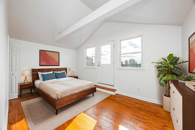 186 Wayne St Unit 423D, Jersey City, NJ 07302 - bedroom with light wood finished floors and vaulted ceiling