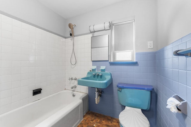 11 Veterans Ct, Bayonne, NJ 07002 - full bath featuring washtub / shower combination, a wainscoted wall, and tile walls