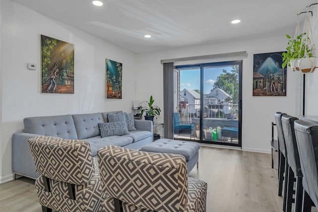 539 Bayway Cir Unit 2C, Elizabeth, NJ 07202 - living area with light wood finished floors, baseboards, and recessed lighting